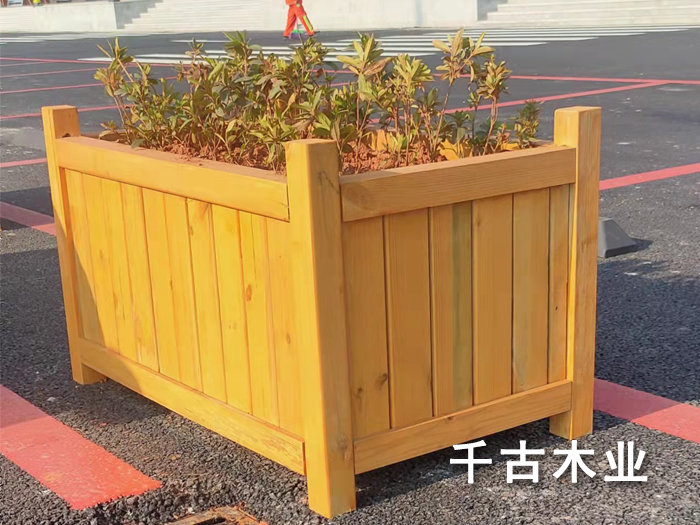 防腐木花箱制作九游·游戏·案例